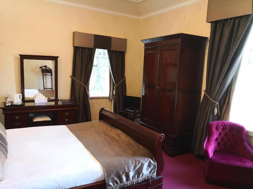 Oyo Dunmar House Hotel Аллоа Екстер'єр фото